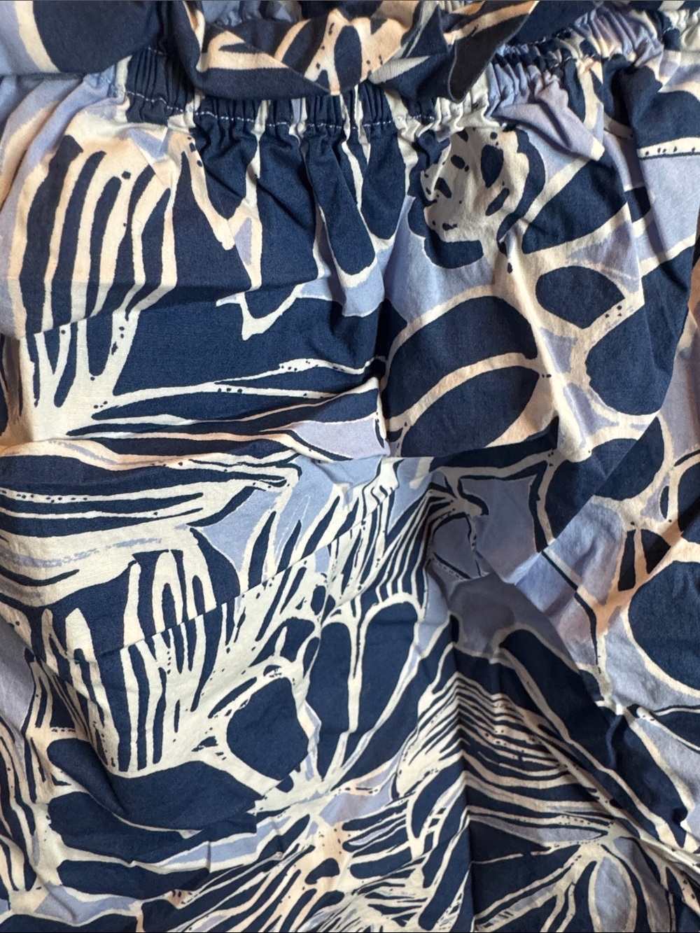 Natori Off Shoulder Blouse - Picture 4 of 9